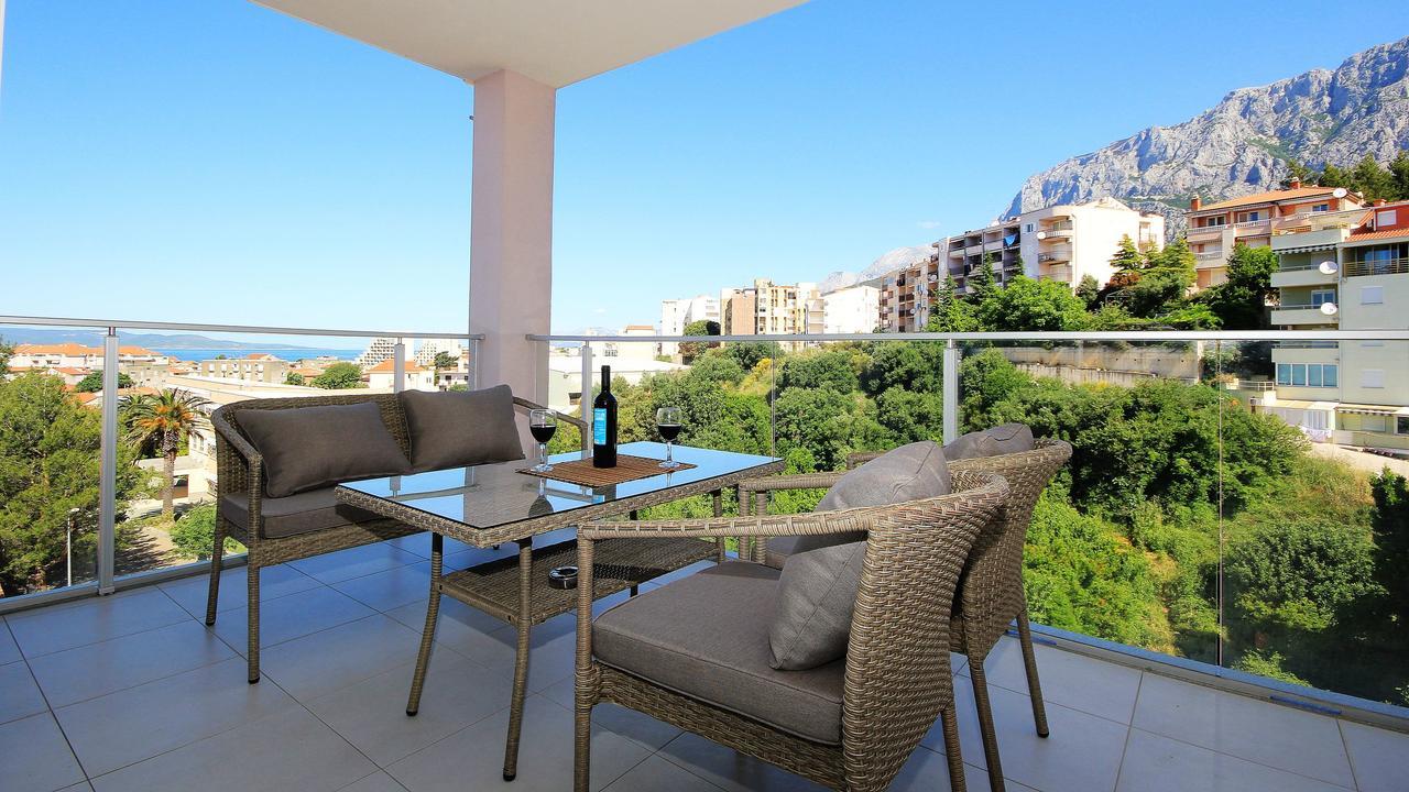 Apartments Obitelj Vuletic Макарська Екстер'єр фото